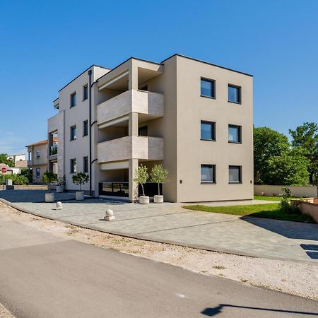Salt Bloom Apartments Nin Esterno foto
